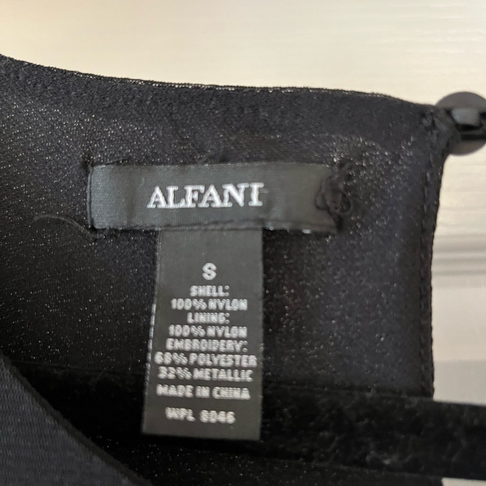 Alfani NWT black asymmetrical top - Picture 4 of 7